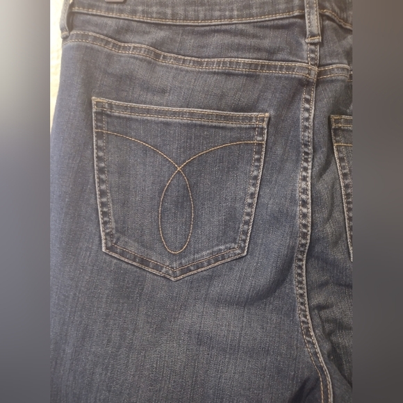 Plus Size Calvin Klein Jeans - Picture 3 of 5